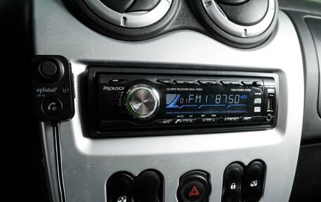 Renault Logan I, 2013 год, 599 000 рублей, 14 фотография