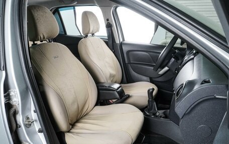 Renault Logan II, 2016 год, 779 000 рублей, 8 фотография