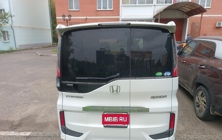 Honda Stepwgn IV, 2019 год, 2 500 000 рублей, 7 фотография