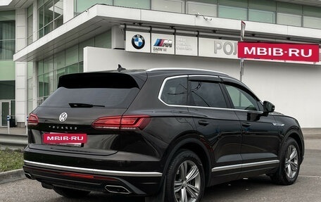 Volkswagen Touareg III, 2019 год, 4 897 000 рублей, 5 фотография