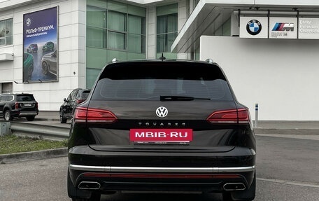 Volkswagen Touareg III, 2019 год, 4 897 000 рублей, 6 фотография