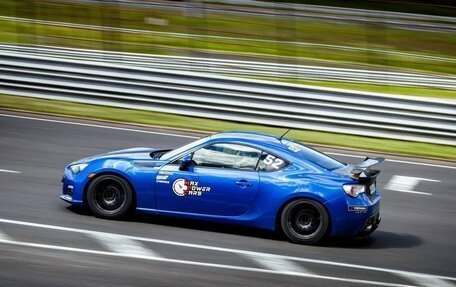 Subaru BRZ, 2012 год, 2 290 000 рублей, 2 фотография