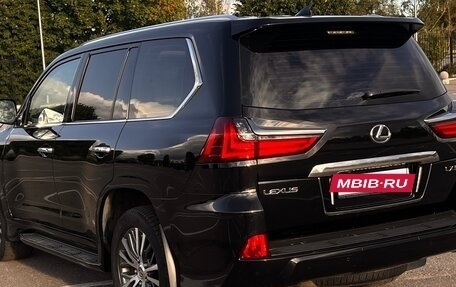 Lexus LX III, 2018 год, 9 000 000 рублей, 4 фотография