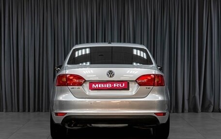 Volkswagen Jetta VI, 2013 год, 899 000 рублей, 4 фотография