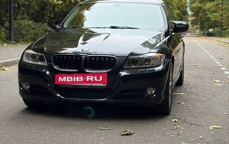 BMW 3 серия, 2011 год, 950 000 рублей, 9 фотография