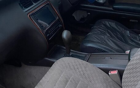 Toyota Crown, 1992 год, 330 000 рублей, 16 фотография