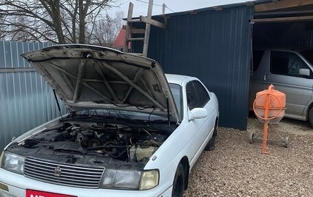 Toyota Crown, 1992 год, 330 000 рублей, 18 фотография