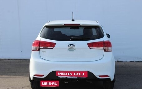 KIA Rio III рестайлинг, 2017 год, 960 000 рублей, 6 фотография