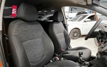 Hyundai Solaris II рестайлинг, 2015 год, 889 000 рублей, 7 фотография
