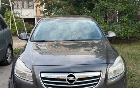 Opel Insignia II рестайлинг, 2011 год, 850 000 рублей, 1 фотография