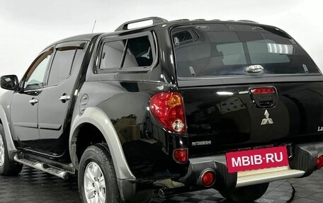Mitsubishi L200 IV рестайлинг, 2011 год, 2 230 000 рублей, 8 фотография