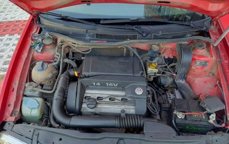 Volkswagen Golf IV, 2001 год, 243 000 рублей, 2 фотография