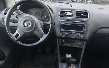 Volkswagen Polo VI (EU Market), 2011 год, 620 000 рублей, 8 фотография