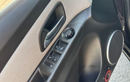 Chevrolet Cruze II, 2014 год, 700 000 рублей, 10 фотография