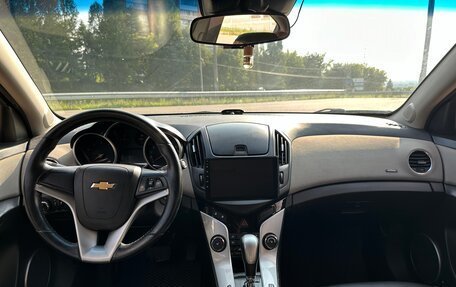 Chevrolet Cruze II, 2014 год, 700 000 рублей, 12 фотография