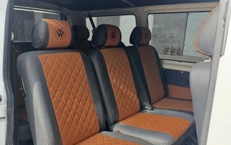 Volkswagen Transporter T5 рестайлинг, 2007 год, 1 200 000 рублей, 6 фотография
