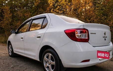 Renault Logan II, 2014 год, 700 000 рублей, 5 фотография
