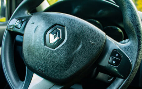 Renault Logan II, 2014 год, 700 000 рублей, 16 фотография