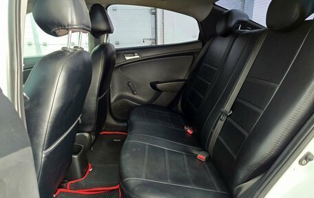Hyundai Solaris II рестайлинг, 2013 год, 665 000 рублей, 10 фотография