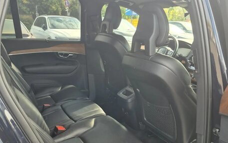 Volvo XC90 II рестайлинг, 2017 год, 3 690 000 рублей, 9 фотография