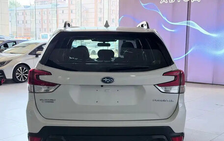 Subaru Forester, 2022 год, 3 200 000 рублей, 6 фотография