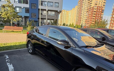 Hyundai Elantra VI рестайлинг, 2018 год, 1 390 000 рублей, 6 фотография