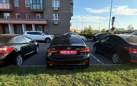 Hyundai Elantra VI рестайлинг, 2018 год, 1 390 000 рублей, 4 фотография