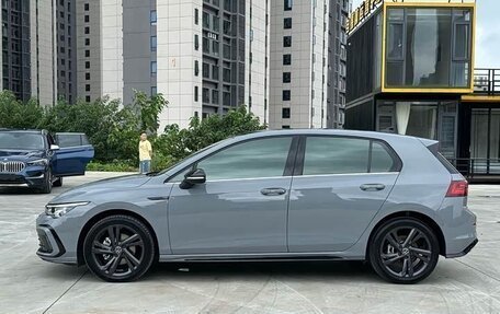 Volkswagen Golf VIII, 2023 год, 1 940 000 рублей, 5 фотография