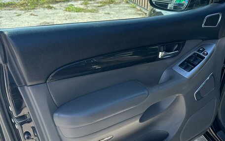 Toyota Land Cruiser Prado 120 рестайлинг, 2008 год, 2 350 000 рублей, 13 фотография