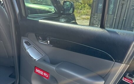 Toyota Land Cruiser Prado 120 рестайлинг, 2008 год, 2 350 000 рублей, 17 фотография