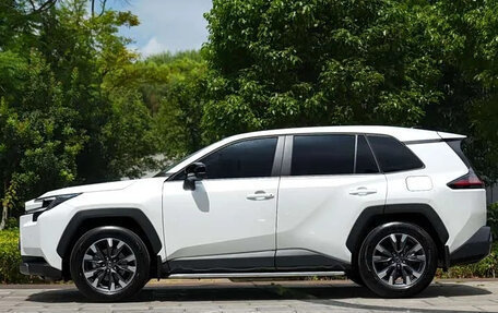 Toyota RAV4, 2026 год, 4 500 700 рублей, 8 фотография
