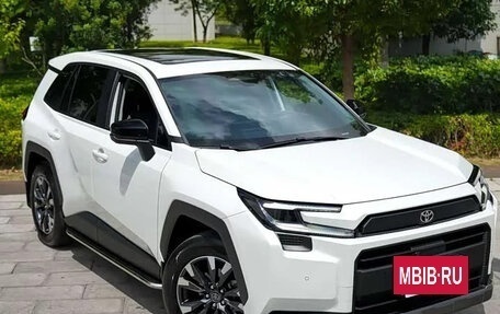Toyota RAV4, 2026 год, 4 500 700 рублей, 4 фотография