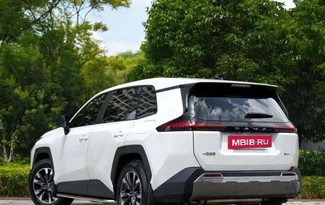 Toyota RAV4, 2026 год, 4 500 700 рублей, 9 фотография