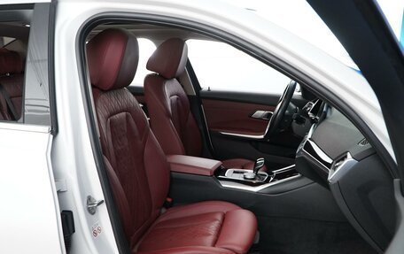 BMW 3 серия, 2022 год, 3 699 077 рублей, 8 фотография