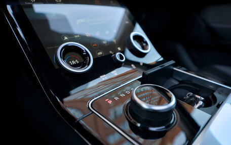 Land Rover Range Rover Velar I, 2019 год, 4 000 000 рублей, 36 фотография