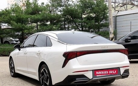 KIA K5, 2023 год, 2 115 444 рублей, 3 фотография