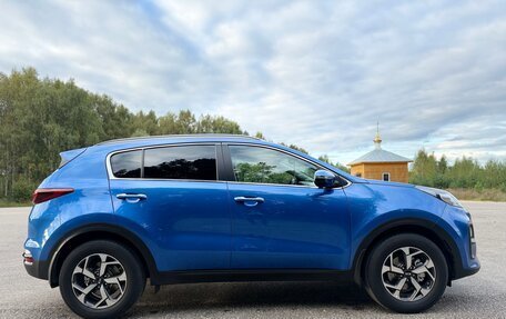 KIA Sportage IV рестайлинг, 2021 год, 1 990 000 рублей, 7 фотография