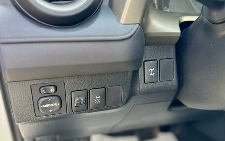 Toyota RAV4, 2014 год, 1 879 000 рублей, 17 фотография