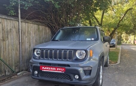 Jeep Renegade I рестайлинг, 2022 год, 2 690 000 рублей, 3 фотография