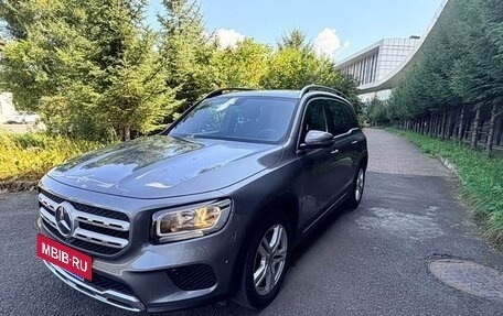 Mercedes-Benz GLB, 2022 год, 2 380 000 рублей, 3 фотография