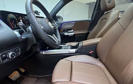 Mercedes-Benz GLB, 2022 год, 2 340 000 рублей, 7 фотография