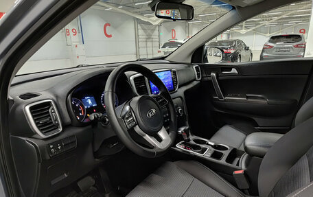 KIA Sportage IV рестайлинг, 2020 год, 2 399 000 рублей, 20 фотография