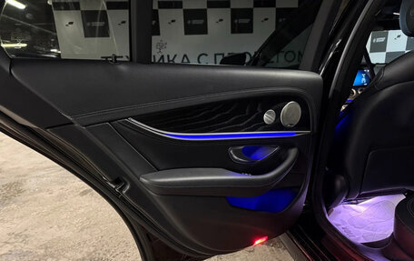 Mercedes-Benz E-Класс, 2022 год, 4 690 000 рублей, 20 фотография