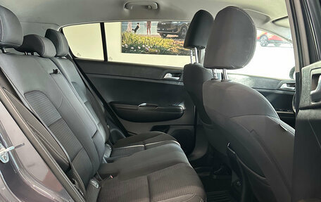 KIA Sportage IV рестайлинг, 2018 год, 1 750 000 рублей, 23 фотография