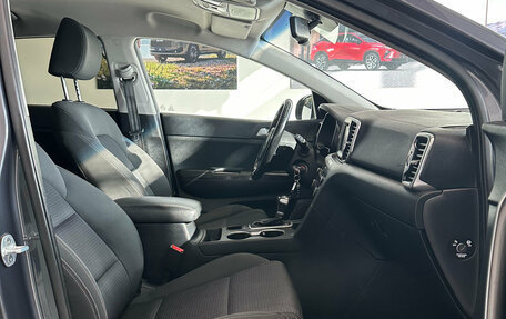KIA Sportage IV рестайлинг, 2018 год, 1 750 000 рублей, 22 фотография