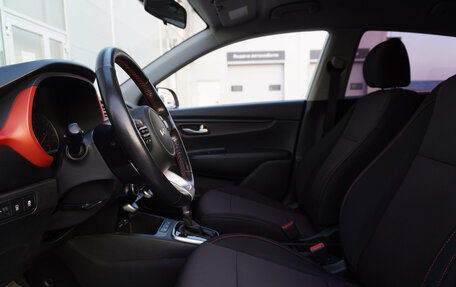 KIA Rio IV, 2022 год, 1 565 000 рублей, 10 фотография