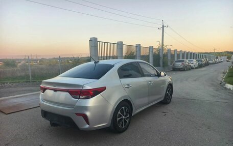 KIA Rio IV, 2017 год, 630 000 рублей, 2 фотография