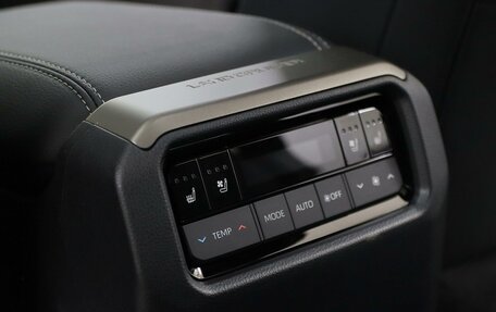 Toyota Land Cruiser Prado, 2025 год, 10 200 000 рублей, 25 фотография