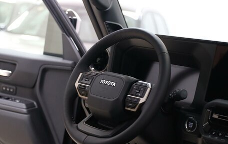 Toyota Land Cruiser Prado, 2025 год, 10 200 000 рублей, 17 фотография
