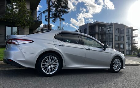 Toyota Camry, 2019 год, 2 250 000 рублей, 25 фотография